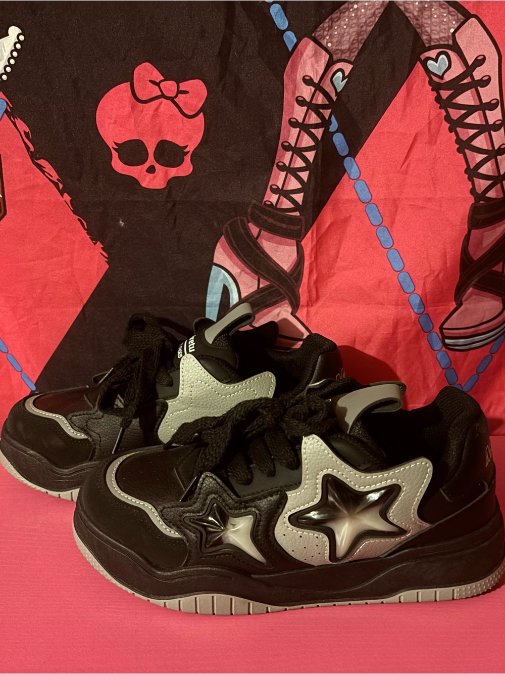 Y2K Black and Silver Star Accent Sneakers